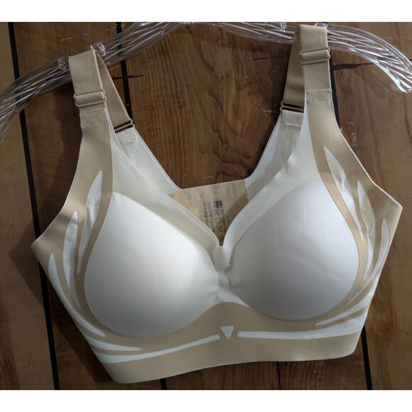 Super Gather Bra Bralette XL Extra Large Wireless Beige Push Up Rear Close - Picture 1 of 4